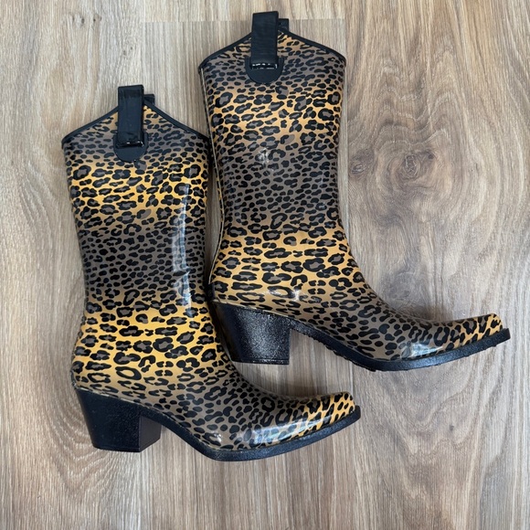 Corky's Cowgirl Cheetah Print Rainboot Shoe Style "Rodeo" Womens Sz 6 NWOB - Picture 5 of 6